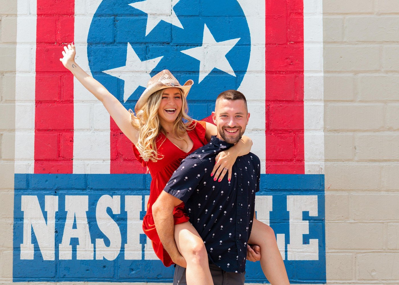 Nashville Mural Photo Walk with Photographer