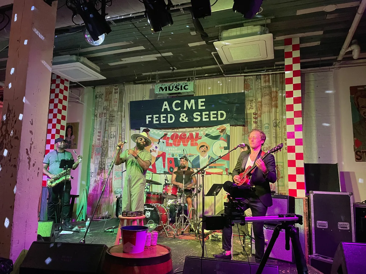 Live music show at a Nashville local venue